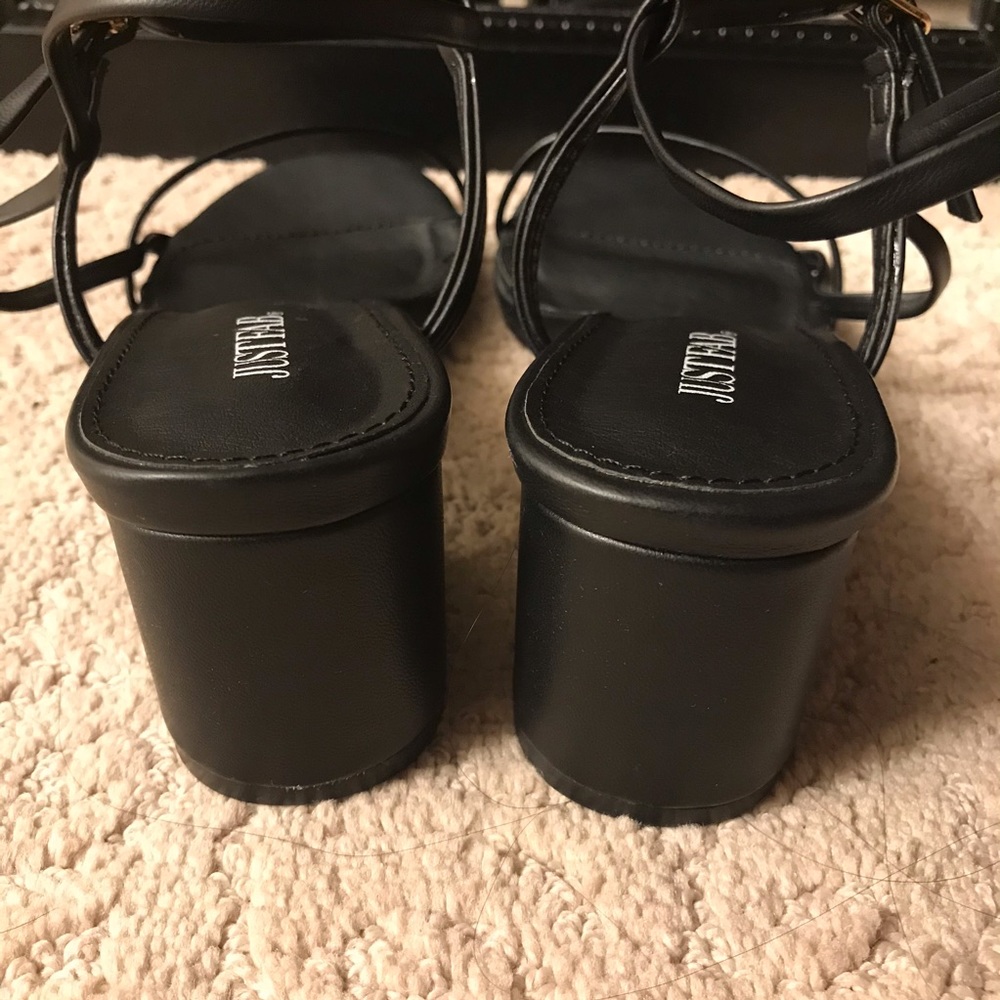 JustFab Size 6.5 Black Elexi Dress Sandals - Picture 3 of 10